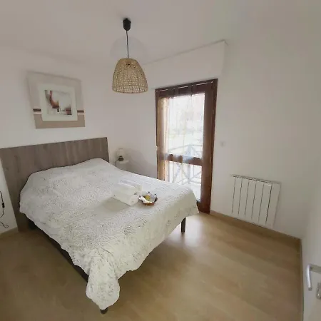 Appartement T2 Avec Balcon A Argeles Gazost Exterior photo