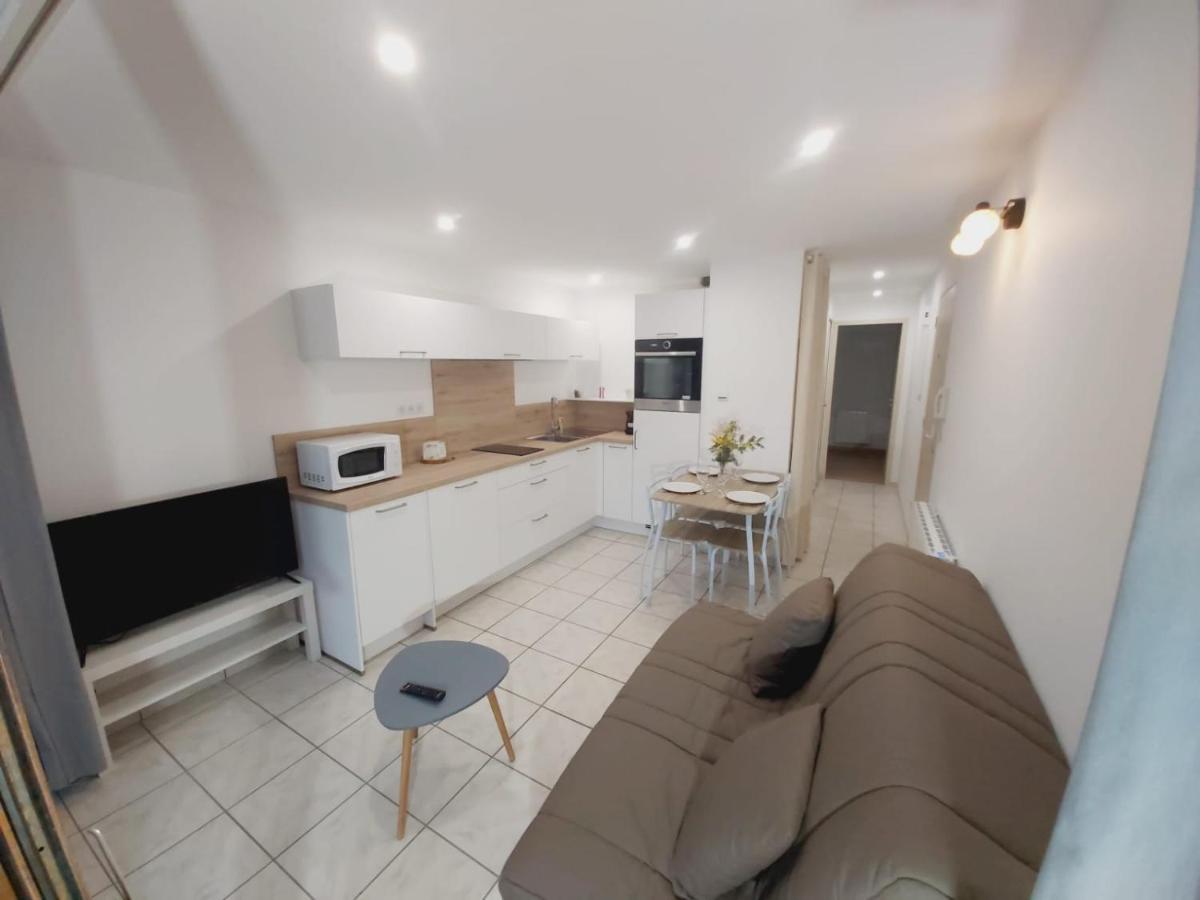 T2 Avec Balcon A Gazost Apartment *
